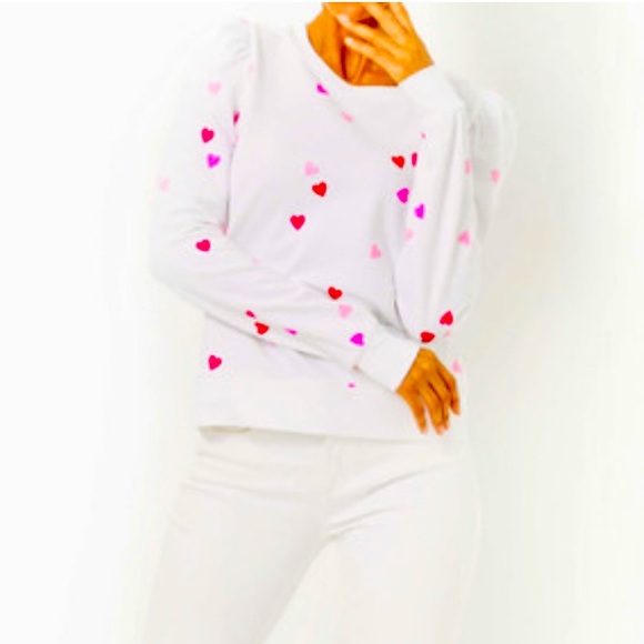 Lilly Pulitzer Tops - Lilly Pulitzer Jansen Long Sleeve Sweats Resort in White Lots Of Love Hearts